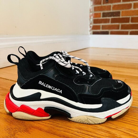 Balenciaga Triple S Sneaker Women's 38 US Size 8 EUC - Picture 1 of 16